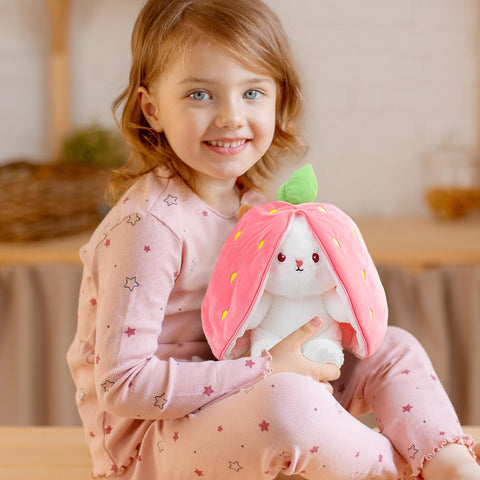 Duoai Strawberry Bunny Transform Plush Toy 🍓🐰 – 20cm / 7.9in Cute Easter Fruit Rabbit Stuffed Animal Pillow, Soft Carrot or Strawberry Bunny Gift 🥕